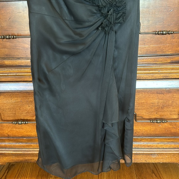 Classy and stunning little black Adrianna Papell Evening dress. EUC size 10 - Picture 6 of 7